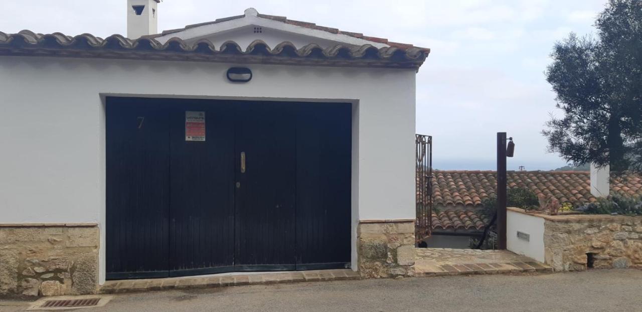 ESTUDIO vistas al mar TAMARIU y bosques de BEGUR Exterior foto